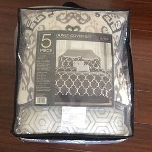 Duvet cover set